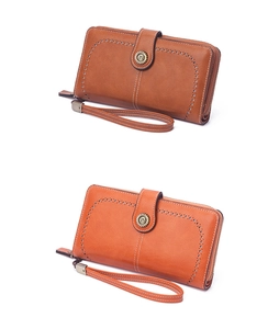 Women long retro leather clutch wallet with wrist strap zipper large capacity purse details.