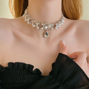 Flower Choker Necklace Women Silver Alloy Rhinestone Imitation Artificial Pearl Elegant Teardrop Pendant Luxury Vintage Jewelry