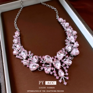 Pink Teardrop Rhinestone Necklace Alloy Artificial Crystal Statement Pendant Jewelry French Palace Style For Women Evening