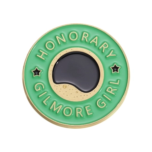 Badge rond en émail vert menthe Gilmore Girl avec bords dorés et détails d'étoiles