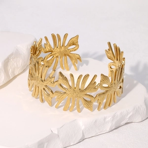 Elegant vintage gold irregular leaf open cuff bracelet in polished stainless steel