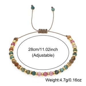 Bracciale regolabile in pietre naturali con perline dorate e cordino marrone intrecciato