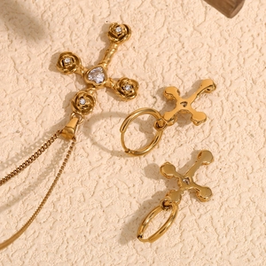 Vintage 18K gold plated stainless steel jewelry set with rose cross and white diamond