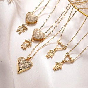 Gold Plated Copper Heart Pendant Necklace With Cubic Zirconia Boy Girl Charms Iced Out Hip Hop Clavicle Chain