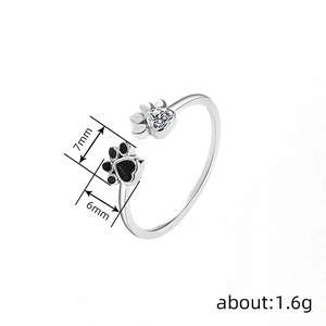 Anello aperto regolabile zampa di gatto in argento con smalto nero e zircone a cuore