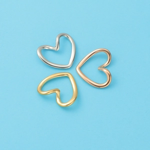 DIY stainless steel heart-shaped pendant charms in silver, gold, and rose gold finishes