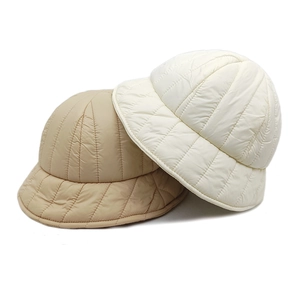 Quilted Padded Bucket Hat Winter Warm Solid Color Down Cotton Fisherman Hat For Women Adjustable Minimalist Retro Style