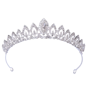 Elegant silver bridal crown with leaf-shaped alloy design and sparkling rhinestones