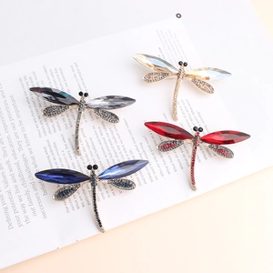 Creative dragonfly enamel brooch pins with sparkling crystals and rhinestones for women