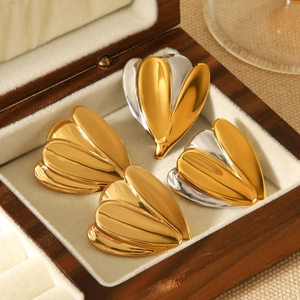 18K gold plated stainless steel heart floral earrings in a velvet jewelry box