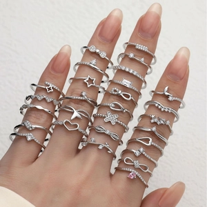 S925 sterling silver minimalist rings set with heart and star patterns for women