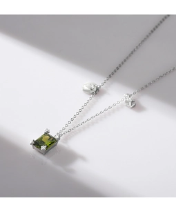 S925 silver necklace featuring a green gemstone pendant with a small arrow charm detail
