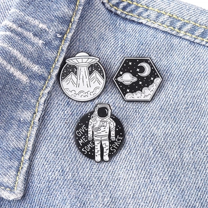 Space Astronaut UFO Starry Sky Enamel Pin Badge Alloy Minimalist Black White Cartoon Theme For Backpacks Clothes