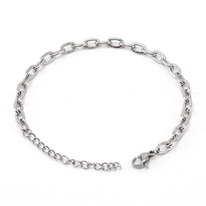 Polished silver textured oval link bracelet with lobster clasp and extension chain
