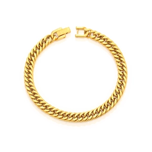 Classic 18K gold plated stainless steel Cuban link bracelet with a secure fold-over clasp