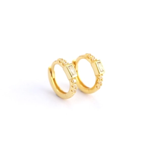 Exquisite S925 sterling silver huggie earrings with gold plating and cubic zirconia