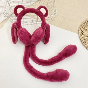 Detailansicht der rosa Plüsch-Ohrenschützer mit Bärenohren und beweglichen Airbag-Bändern