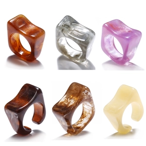 Chunky Resin Rings Retro Geometric Irregular Transparent Acetate Colorful Marble Pattern Vintage Fashion Jewelry For Women