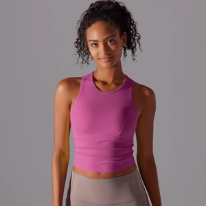 Gilet de sport rose vif pour femme, coupe ajustée avec col rond pour yoga et fitness
