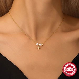 Elegant S925 sterling silver gold necklace with star pendant and pearl on model