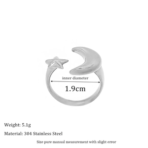 Detail view of moon and star ring with 1.9cm diameter and 5.1g weight specifications