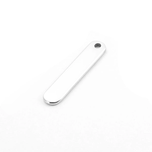 Polished stainless steel vertical bar pendant with a top hole for DIY engraving jewelry