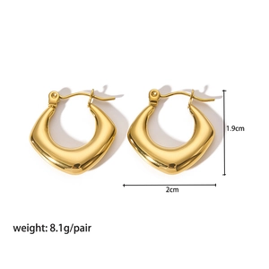 Orecchini a U in acciaio inossidabile dorato 18K di 1,9 cm di altezza e 2 cm di larghezza