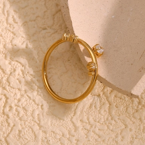 18K gold plated stainless steel crown ring with sparkling white cubic zirconia