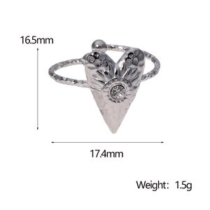 Technische Skizze des Herzrings mit Angaben zu 16,5 mm Höhe und 17,4 mm Breite