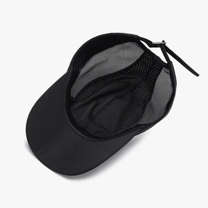Atmungsaktive schwarze Baseballkappe aus Mesh mit verstellbarem Kordelzug-Verschluss