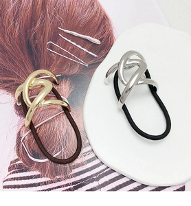 Minimalist U-shaped gold and silver metallic hair ties with high-elasticity hair bands