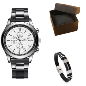 Détail de la montre à quartz argentée et du bracelet assorti dans un coffret cadeau