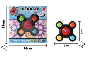 Detailed size specifications for memory game console with clear packaging and product dimensions