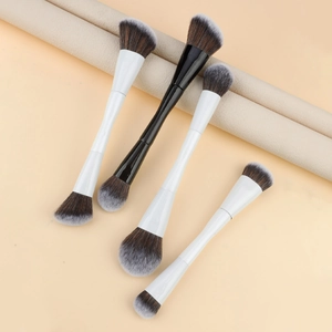 Dual-ended makeup brushes set for foundation, contour, and blush with gradient bristles