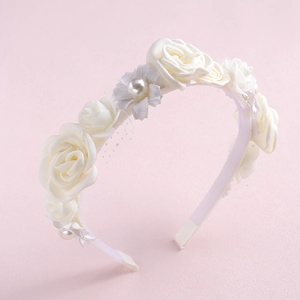 Elegant floral headband with cream silk roses and artificial pearls in princess style