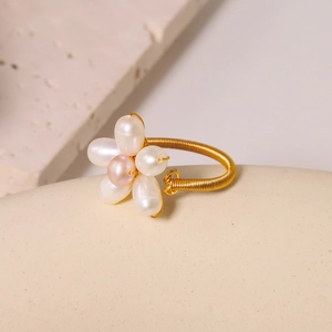 Handmade Flower Ring Natural Freshwater Pearls 18K Gold Plated Wire Wrapped Elegant Jewelry Accessory For Women