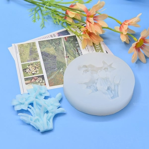 DIY flower silicone mold for resin casting and fondant with finished floral plaster crafts