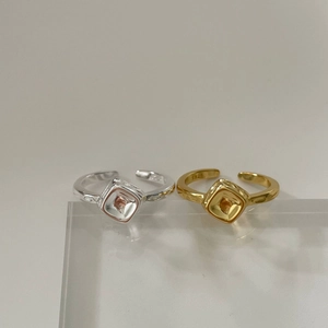 Minimalistische geometrische Ringe aus 925er Sterlingsilber in Gold und Silber