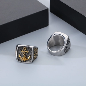 Bague nautique rétro en acier inoxydable pour homme avec ancre et barre de gouvernail