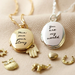 Vintage Locket Necklace Stainless Steel Gold Plated Opening Photo Pendant Retro Elegant Jewelry For Women