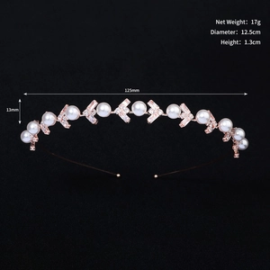 Detail view of rose gold headband with pearl and zircon patterns and 12.5cm diameter size