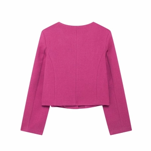 Vue arrière de la veste courte magenta montrant le tissage fin et les coutures nettes