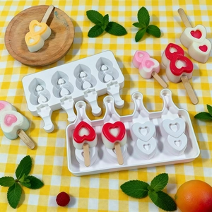Four-cavity heart-shaped silicone ice cream mold set with wooden sticks for DIY desserts