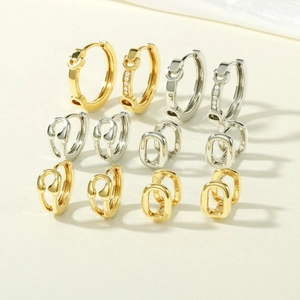 18K gold plated horseshoe earrings with micro-inlaid zircon in gold and silver set