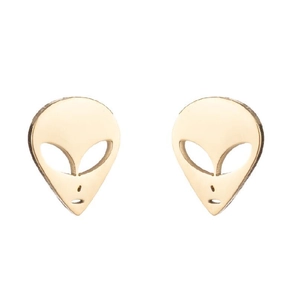 Boucles d'oreilles clous alien en acier inoxydable doré poli avec détails ajourés sur blanc