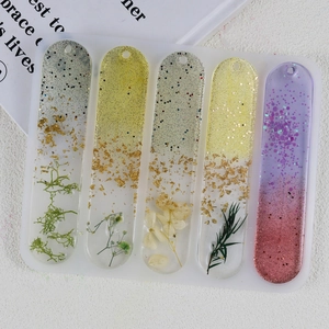 5-cavity bookmark silicone mold for DIY resin crafts with floral gold foil samples