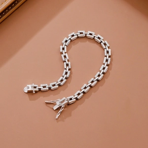 Minimalist 925 sterling silver link bracelet with pavé-set shimmering zircon stones