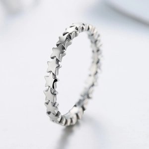 Minimalist S925 sterling silver star ring with continuous polished five-pointed stars