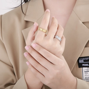 Retro titanium steel tire texture open ring in gold and silver for men and women