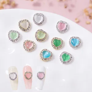 Heart Nail Art Charms 3D Cat Eye Stone Rhinestone Alloy Heart Shaped Manicure Decoration DIY Sweet Jewelry